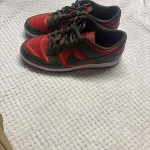 Nike Dunk Low Retro BTTYS Mystic Red Cargo Khaki (Freddy Krueger)